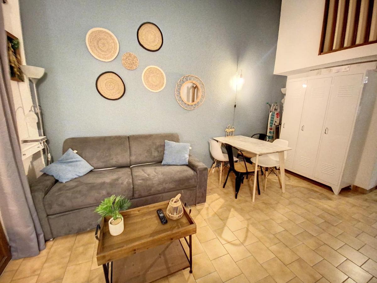 Appartamento Superbe Duplex Aux Saintes Terrasse Plein Sud 3*** Esterno foto