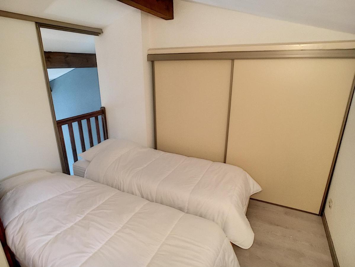 Appartamento Superbe Duplex Aux Saintes Terrasse Plein Sud 3*** Esterno foto